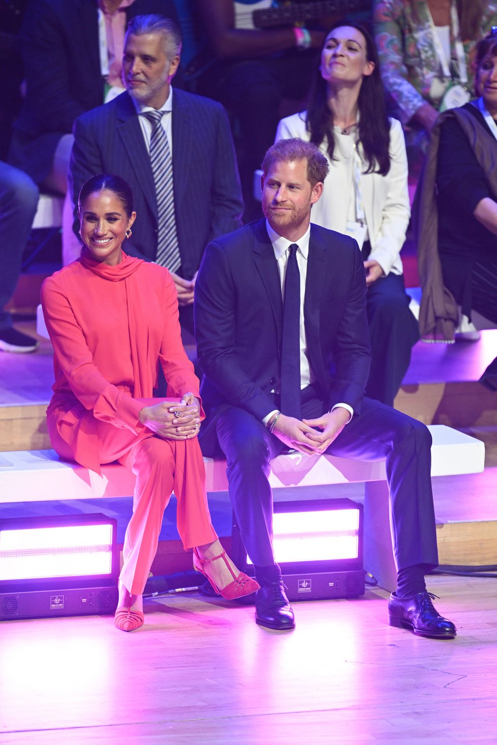 Meghan Markle a princ Harry na summitu One Young World.