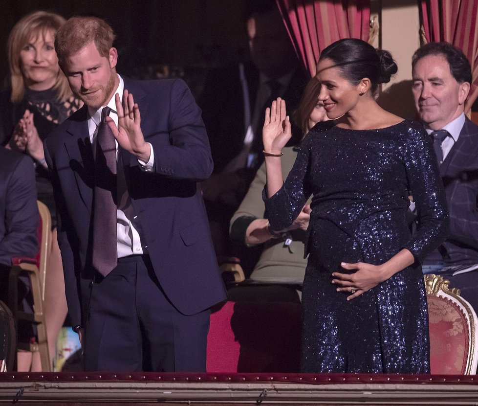 Princ Harry a Meghan v Royal Albert Hall v ten večer, kdy Meghan svému muži řekla o tom, že pomýšlí na sebevraždu