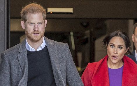 Těhotná Meghan Markle s princem Harrym navštívili anglické metropolitní hrabství Merseyside. 