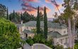 Meghan a Harry plánují koupit za 13 milionů dolarů luxusní vilu ve čtvrti největších hvězd Hollywoodu
