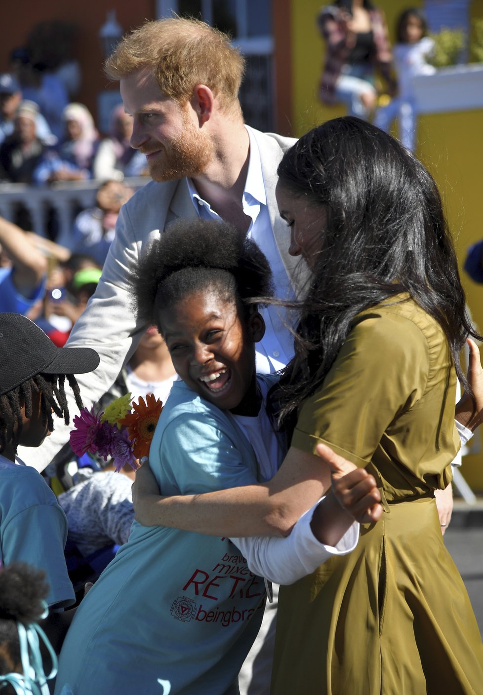 Meghan a princ Harry se v JAR rozhodně nechovají jako členové královské rodiny...