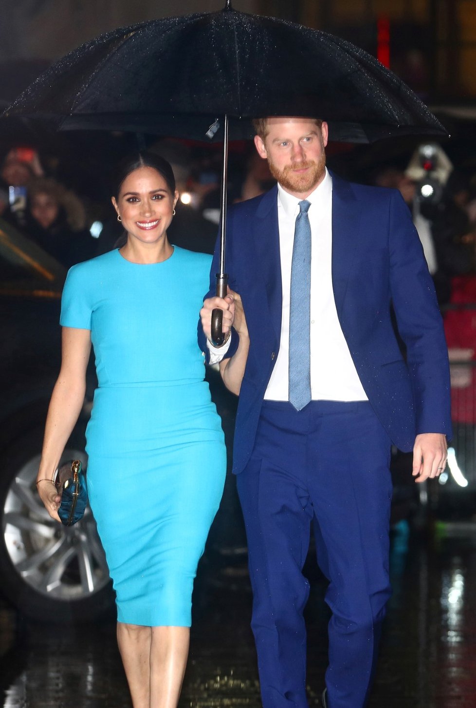 Meghan a Harry na sebe házeli zamilované pohledy a úsměvy.