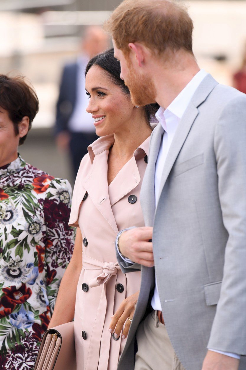 Princ Harry a vévodkyně Meghan zahajovali výstavu.