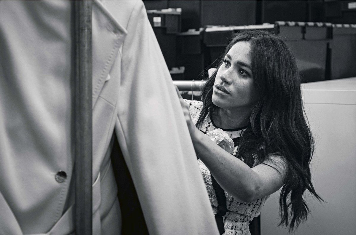 Meghan Markle si pro zářijové číslo Vogue zahrála na šéfredaktorku