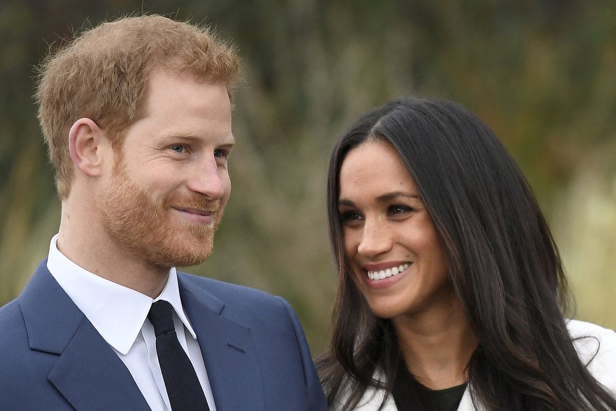 Harry tvoří s Meghan velmi sympatický pár.