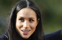 Harryho Meghan je rozhozená...Kdo ji povede k oltáři?!