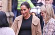 Těhotná Meghan Markle přijela na návštěvu do charitativní organizace Smart Works.