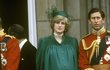 1982: Lady Diana v zelené u příležitosti Dne Commonwealthu.