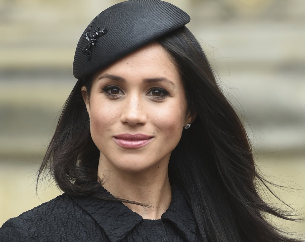 Meghan Markle nasadila baret