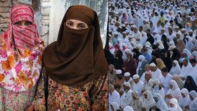 Muslimky sdílely svoje zážitky se sexuálním obtěžováním, ke kterému došlo během pouti do Mekky.