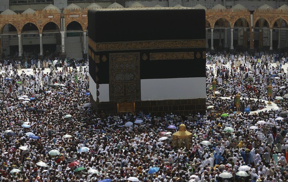 Do Mekky přijely loni vykonat pouť skoro dva miliony muslimů.