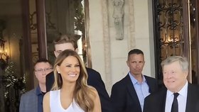 Melania Trumpová, Baron Trump a Victor Knapps na velikonočním brunchi