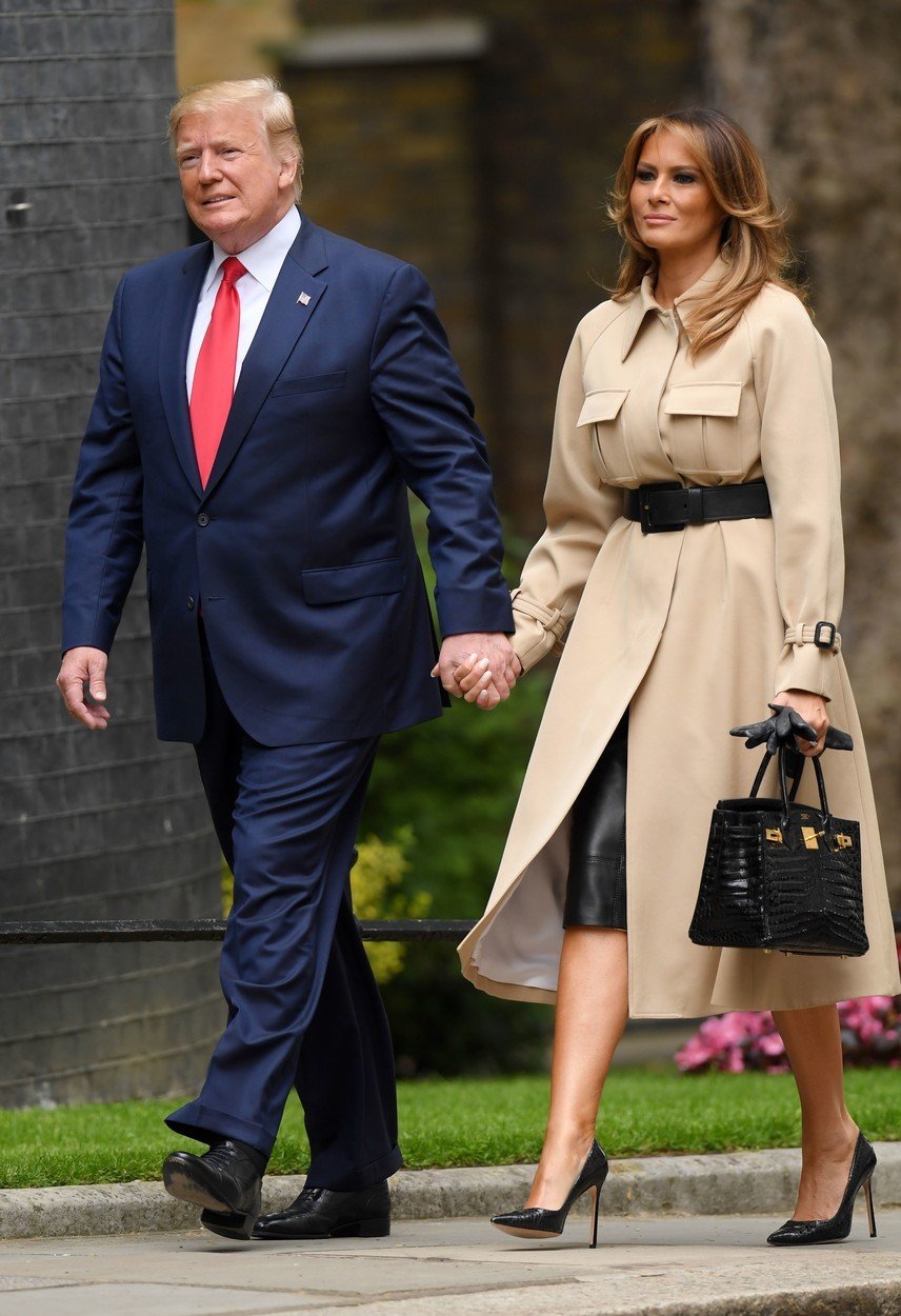 Melania Trump doprovází svého chotě na služebních cestách.