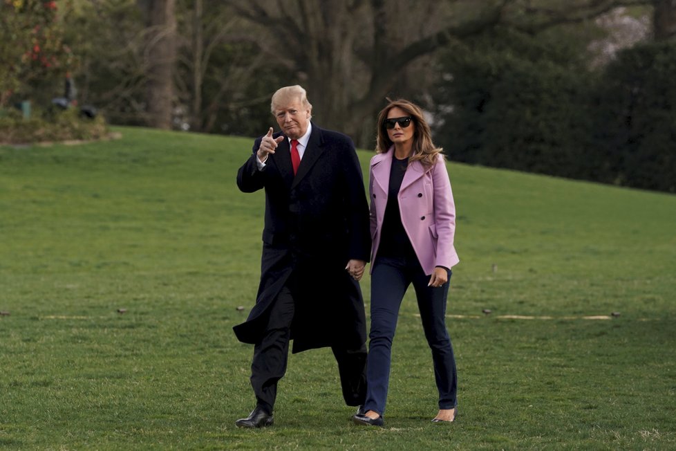 Prezident Donald Trump a první dáma Melania pravidelně vyrážejí na Floridu. Trumpová v oblíbeném rezortu Mar-a-Lago tráví každou volnou chvilku.