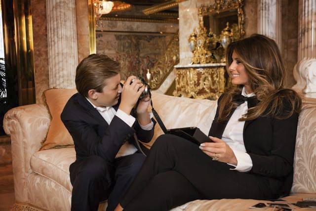 Melania Trump v roce 2016 se synem Barronem.