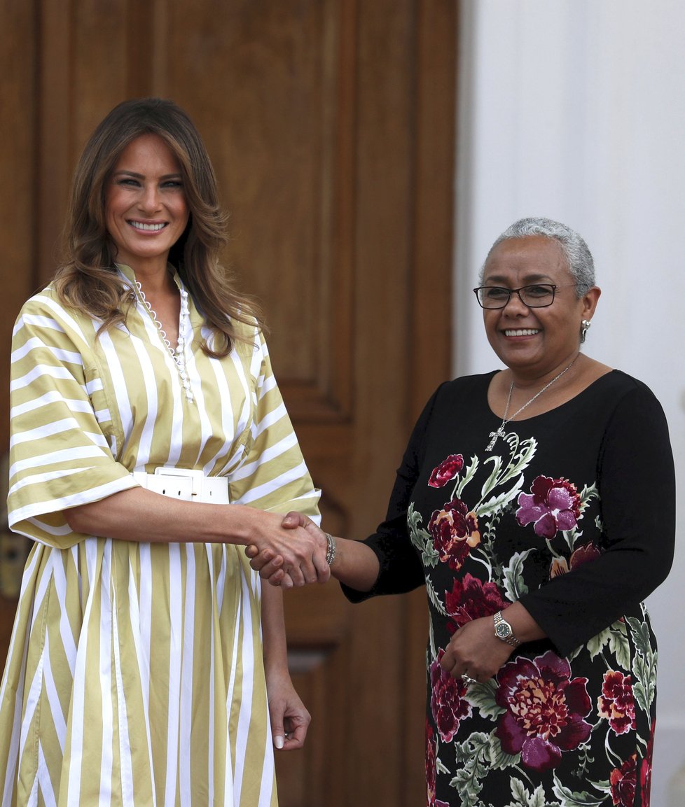 Melania Trumpová s keňskou první dámou Margaret Kenyattovou.