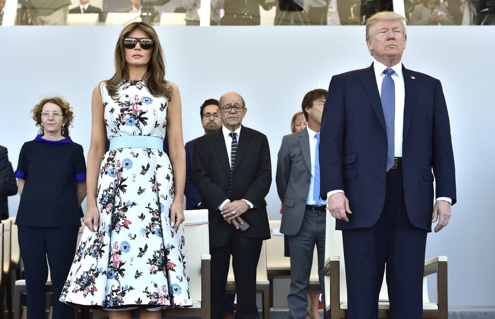 Donald Trump si svoji roli v čele státu užívá mnohem více než jeho žena Melania.