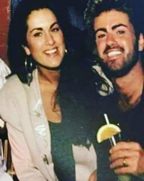Melanie Panayiotouová, sestra George Michaela, zemřela přesně 3 roky po svém slavném bratrovi