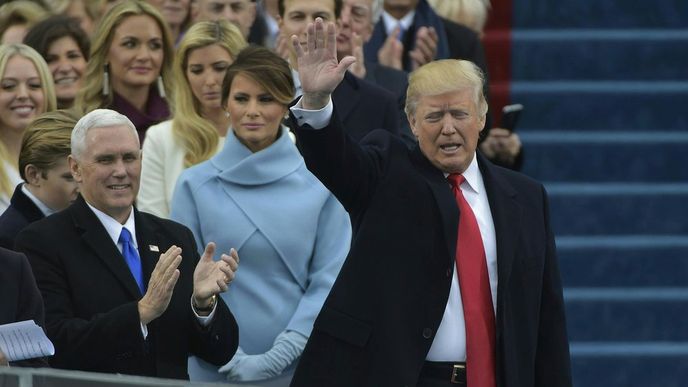 Donald Trump se ženou Melanií v den inaugurace