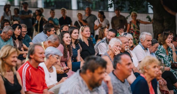 MEKUC v létě nespí. Mělník čekají tři týdny plné hudby, divadla, filmů a letní pohody