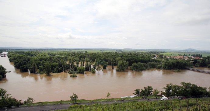 Obyvatelé v Mělníku mají z povodní strach