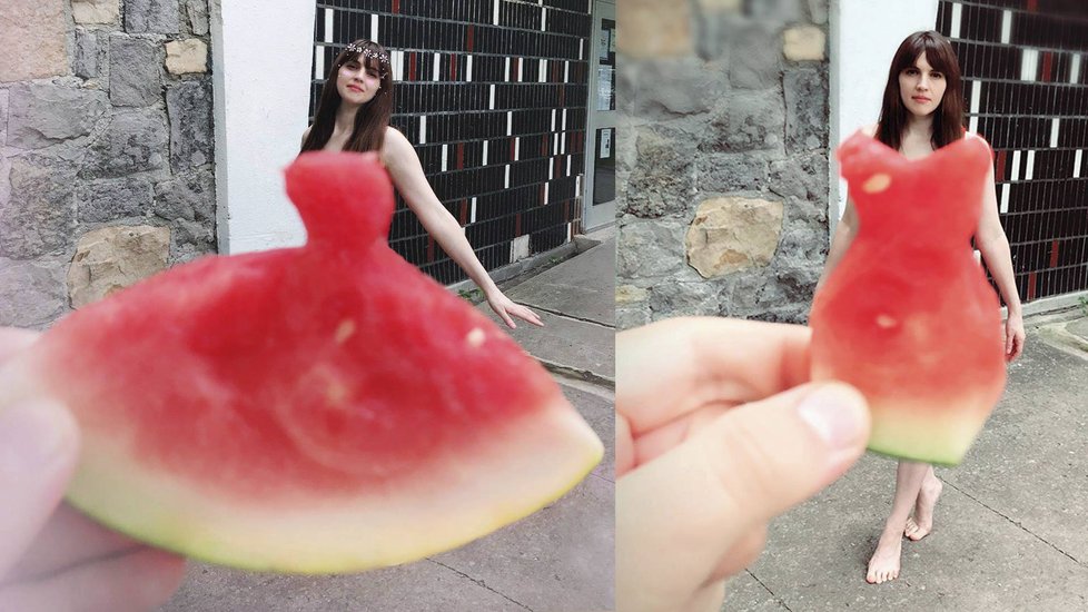 Výzva se skrývá pod heslem watermelon dress, tedy melounové šaty.