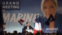 Robert Ménard mluví během kampaně na podporu Marine Le Penové v prezidentských volbách.