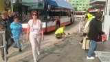 Problém Brna vyřešen za hodinu: Z Mendlova náměstí zmizel kus problematického zábradlí