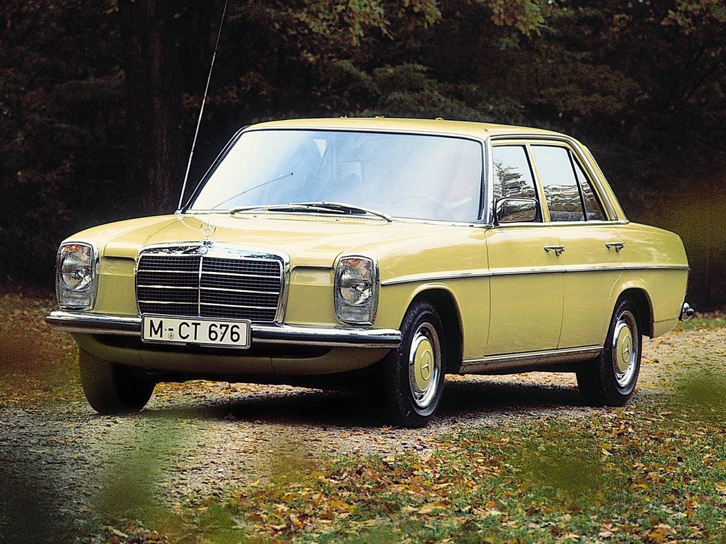 Mercedes-Benz 240d