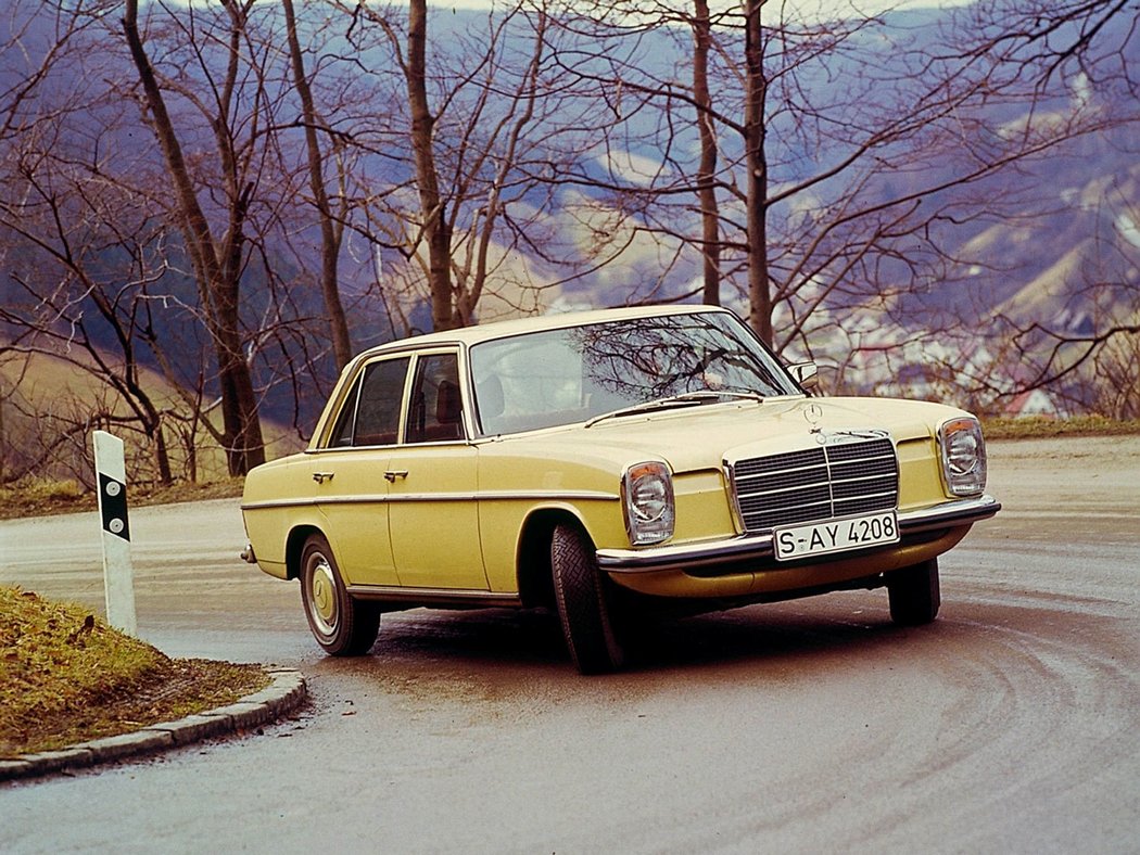 Mercedes-Benz 240d