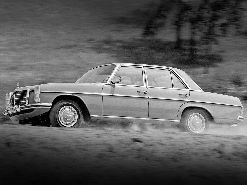 Mercedes-Benz 240d