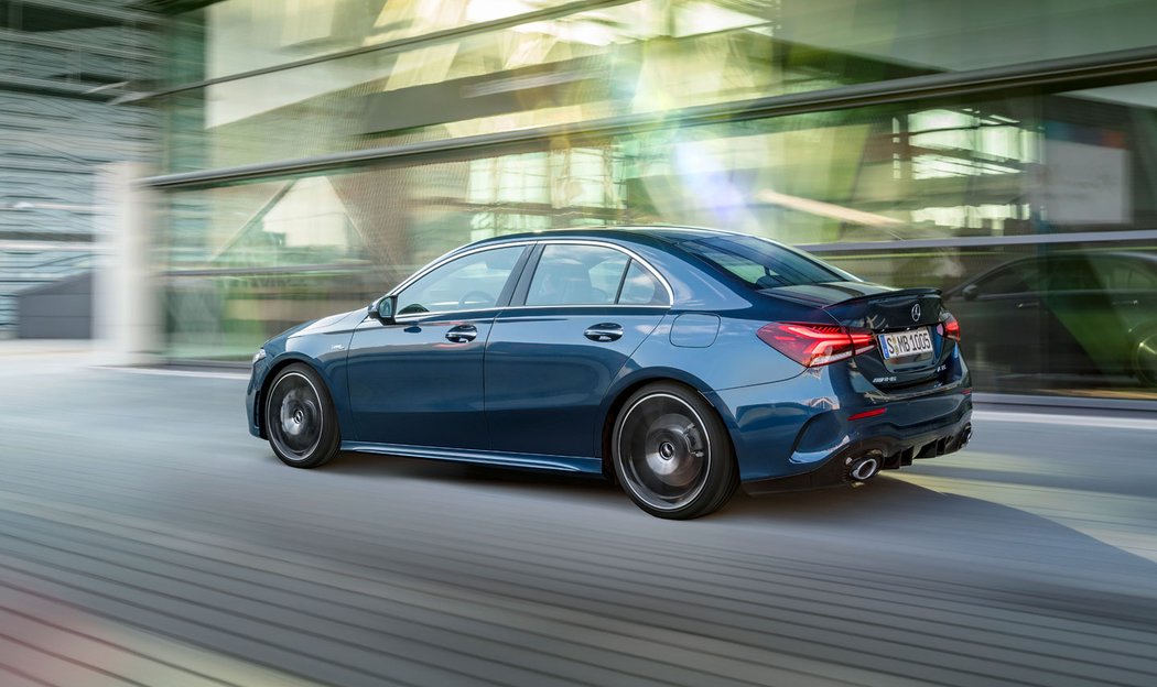 Mercedes-AMG A 35 4Matic