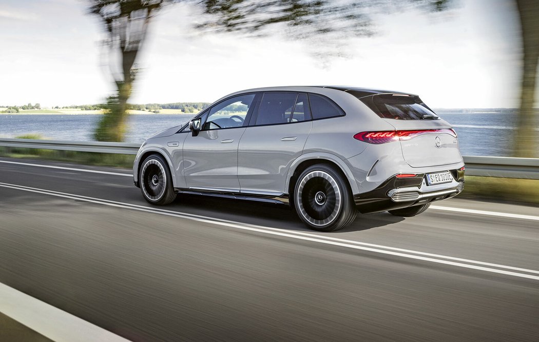 Mercedes-AMG EQE SUV