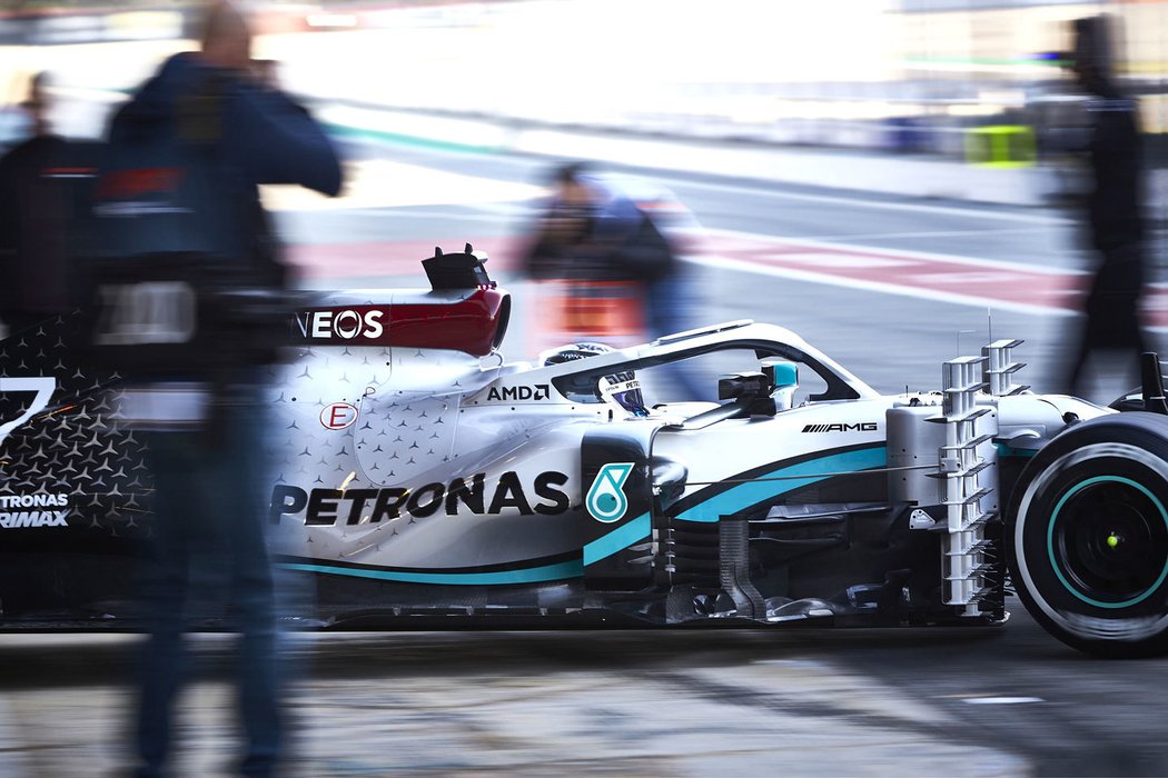 Mercedes-AMG F1 W11 EQ Performance