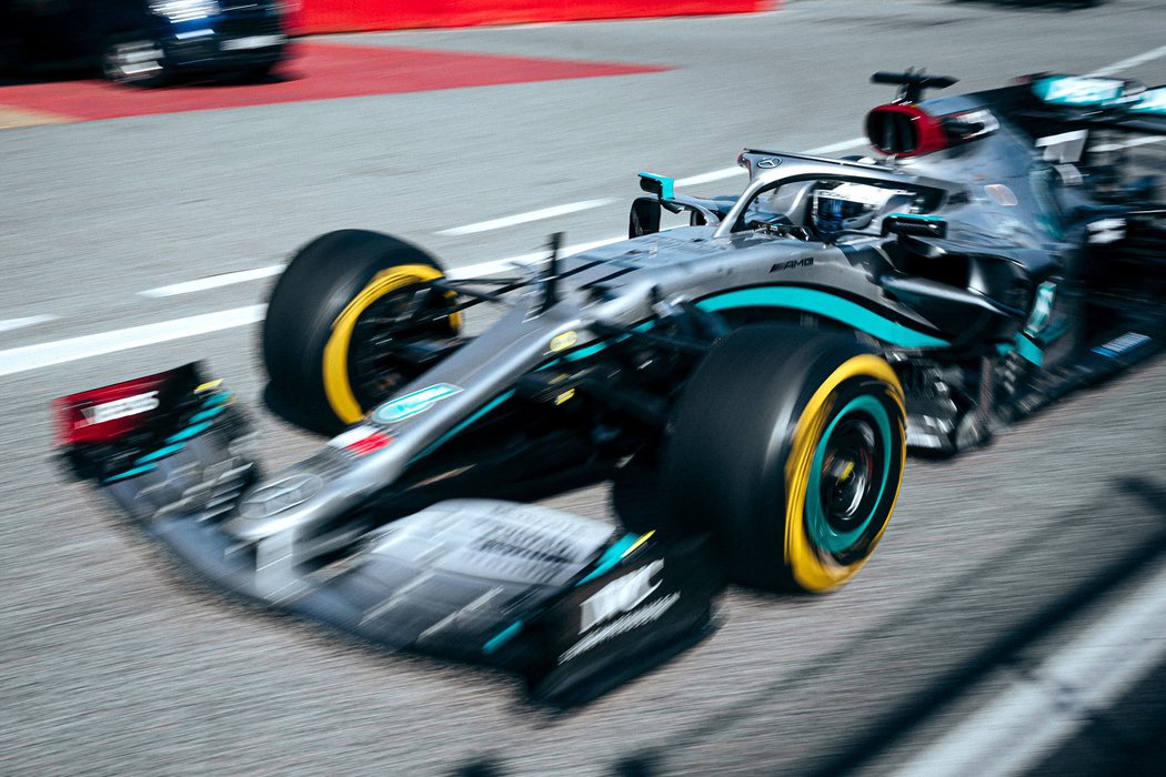 Mercedes-AMG F1 W11 EQ Performance