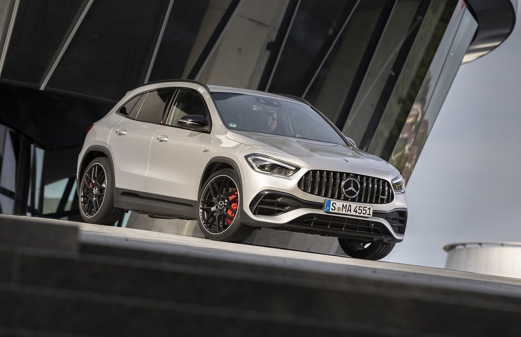 Mercedes-AMG GLA 45 S 4MATIC+