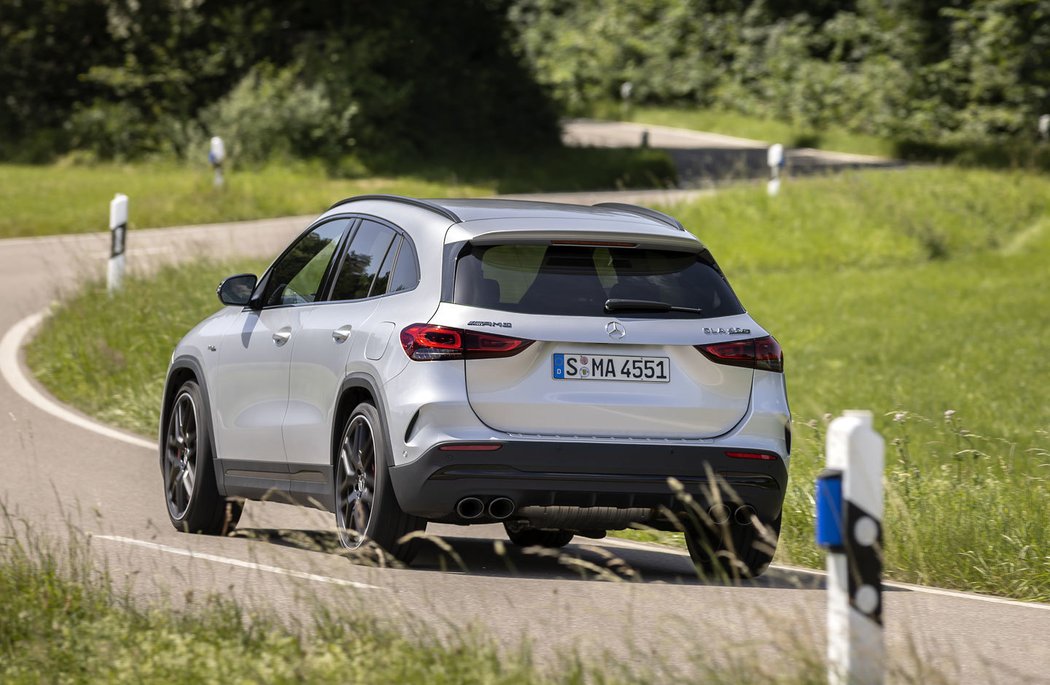 Mercedes-AMG GLA 45 S 4MATIC+