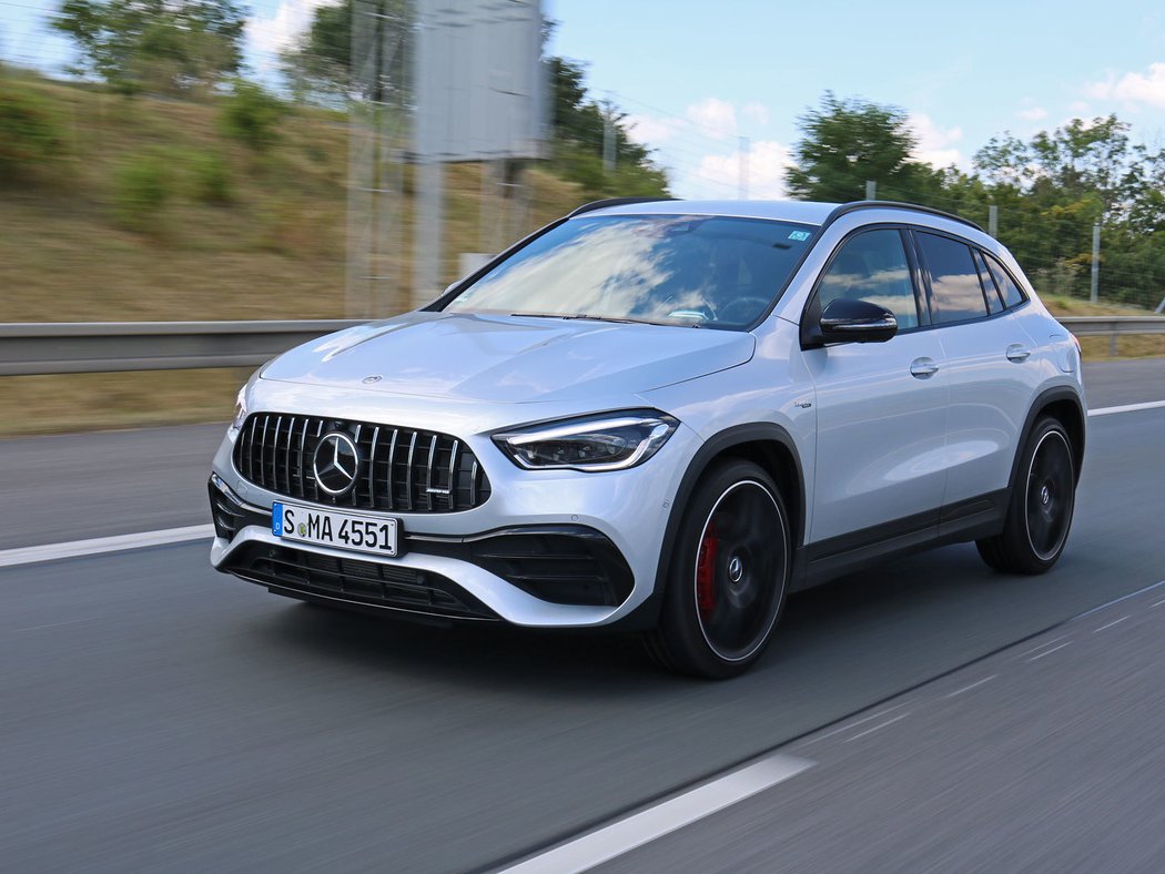 Mercedes-AMG GLA