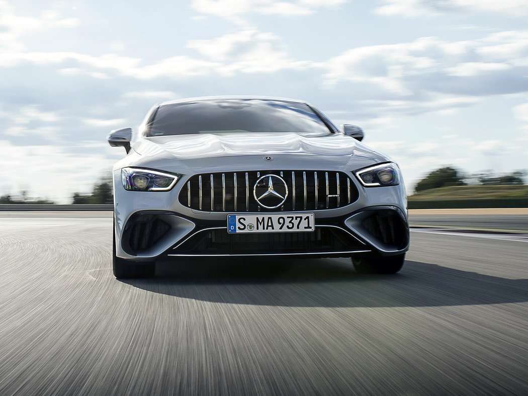 Mercedes-AMG GT 63 S E Performance