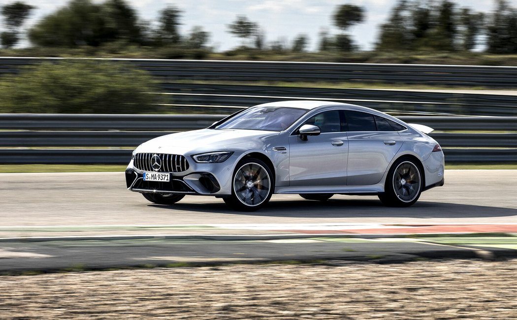 Mercedes-AMG GT 63 S E Performance