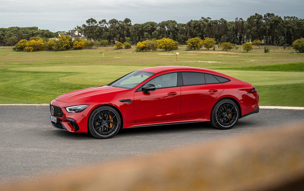 Mercedes-AMG GT 63 S E Performance