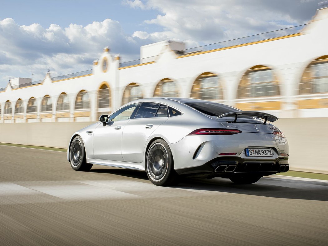 Mercedes-AMG GT 63 S E Performance