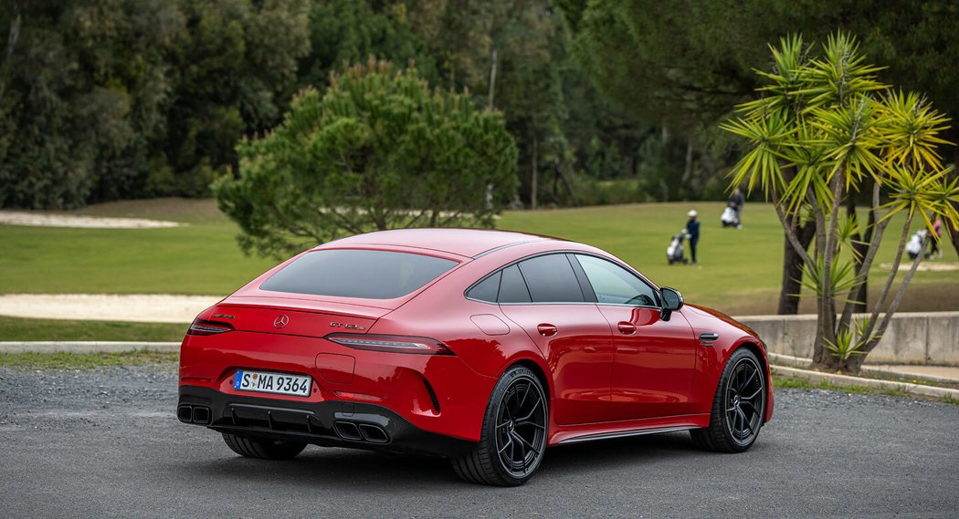 Mercedes-AMG GT 63 S E Performance