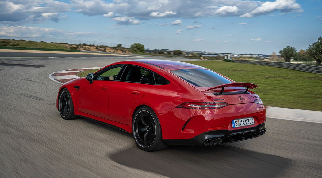 Mercedes-AMG GT 63 S E Performance