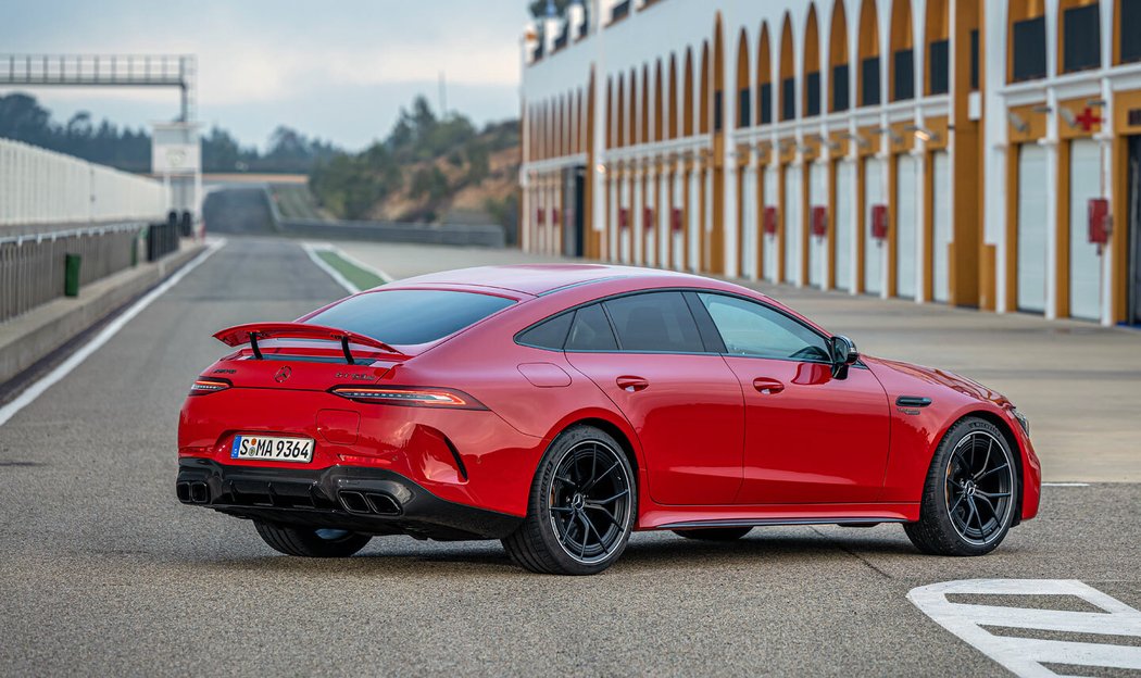 Mercedes-AMG GT 63 S E Performance