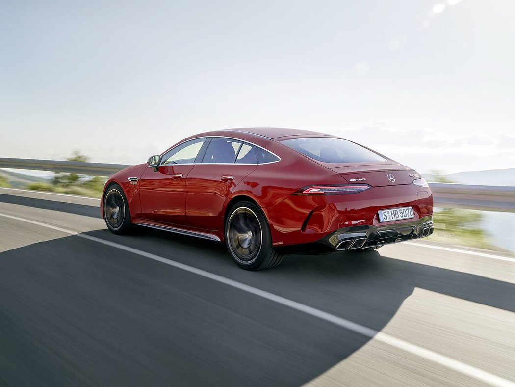 Mercedes-AMG GT 63 S e Performance