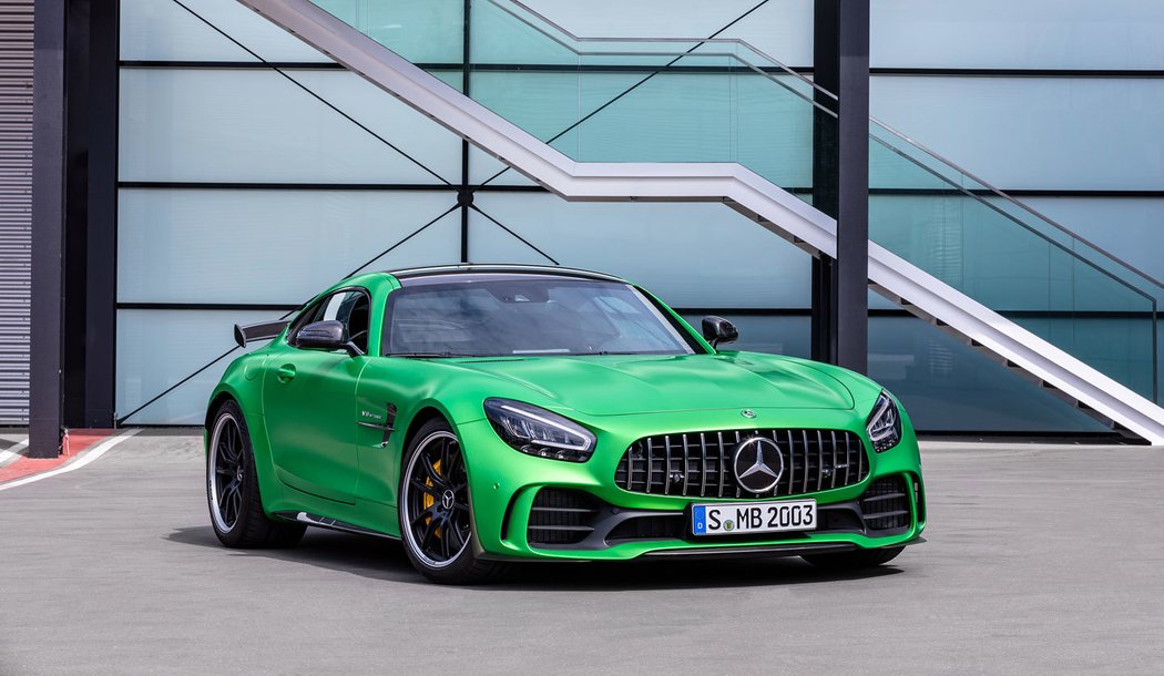 Mercedes-AMG GT R