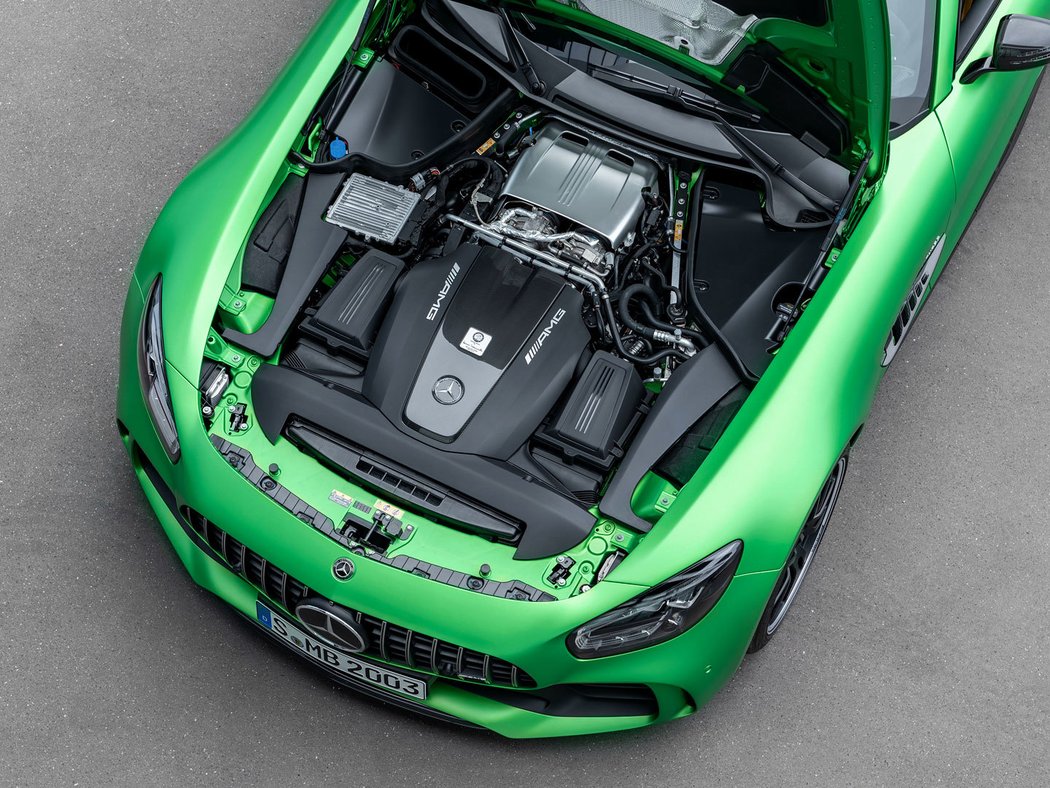 Mercedes-AMG GT R