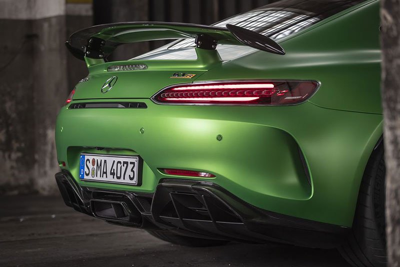 Mercedes-AMG GT R