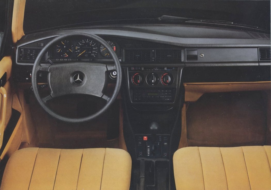 Mercedes-Benz 190 E (1983)